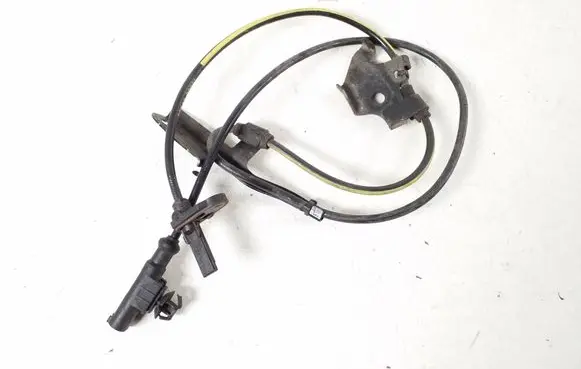 Toyota Auris 150 ABS brake wheel speed sensor 89542-02061
