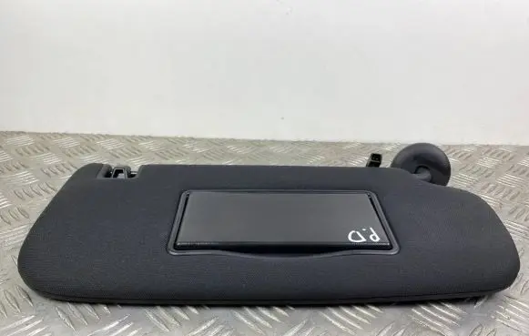 Jeep Grand Cherokee Sun visor
