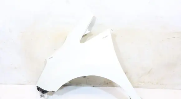Nissan Note (E11) Fender