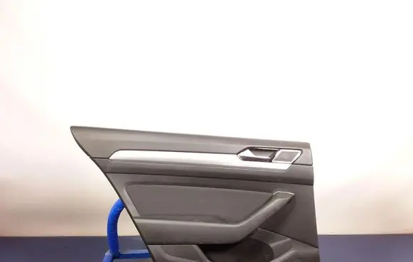 Volkswagen PASSAT B8 Door card panel trim set 