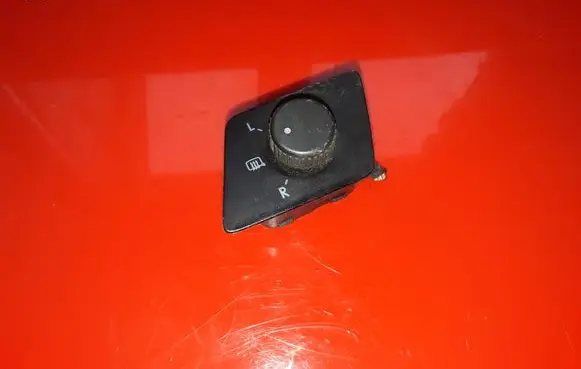 Volkswagen Polo Wing mirror switch 6Q1959565D
