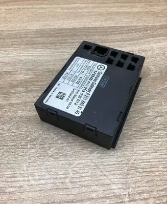 Mercedes-Benz E W211 Gateway control module A2115403145 41021300501