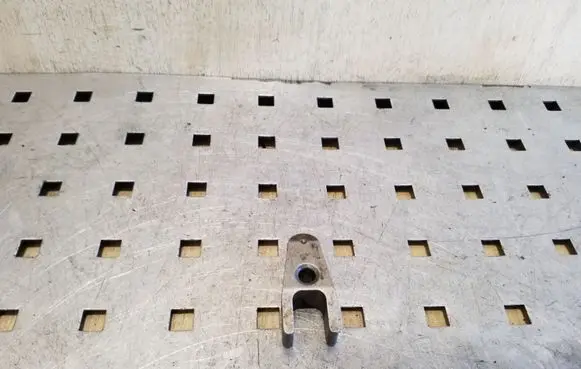 Mercedes-Benz A W169 Fuel Injector clamp holder
