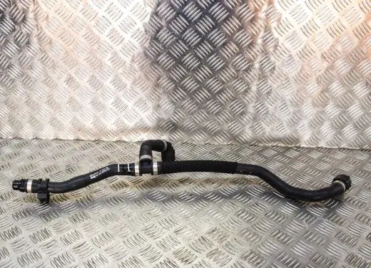 Mercedes-Benz Sprinter W907 W910 Engine coolant pipe/hose A9105011600