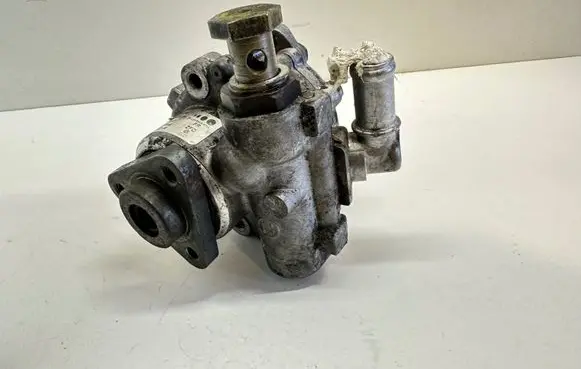 Audi A6 S6 C5 4B Power steering pump 4B0145155R 7691955267