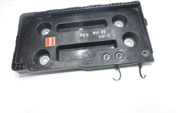 Volkswagen PASSAT B8 Battery tray 3Q0804869