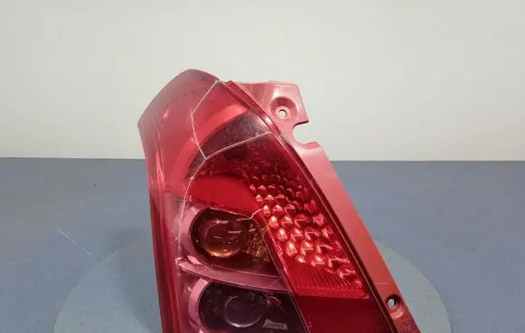 Suzuki Swift I Rear/tail lights 5696S1-R