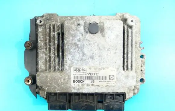 Mazda 3 I Engine control unit/module ECU 4M61-12A650-BC IMPRK1089745