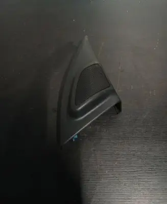 Volvo V70 Front door speaker 30781068
