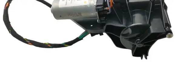 Volkswagen Multivan T7 Front door soft close latching motor (coupe) 7T0843459C