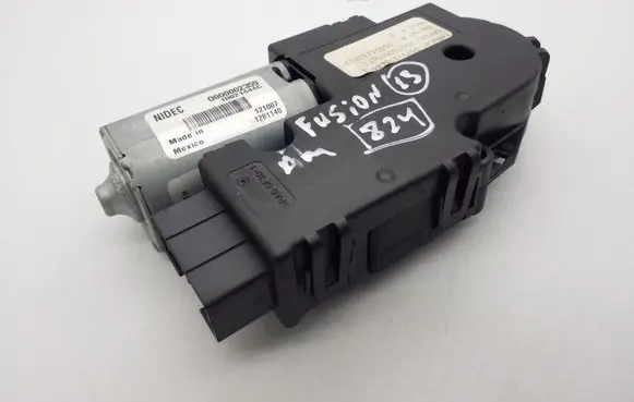 Ford Fusion II Sunroof motor/actuator DS7315B689