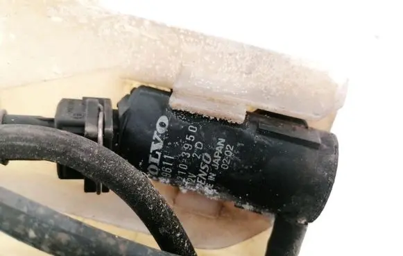 Volvo S80 Windscreen/windshield washer pump 9169611 0602103950