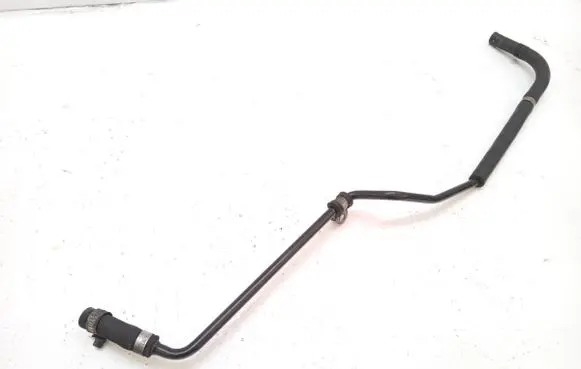 Mercedes-Benz C W204 Engine coolant pipe/hose A2045010225