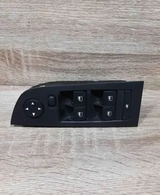 BMW 5 F10 F11 Electric window control switch 91555