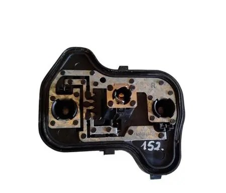 Volkswagen Golf V Tail light bulb cover holder 89031828