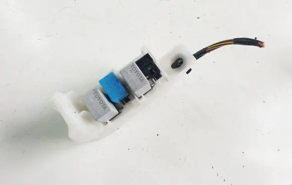 Toyota Auris 150 Fuse box set