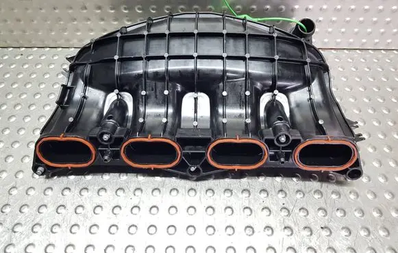 Mercedes-Benz X-class W470 Intake manifold S26371138 A2600906900