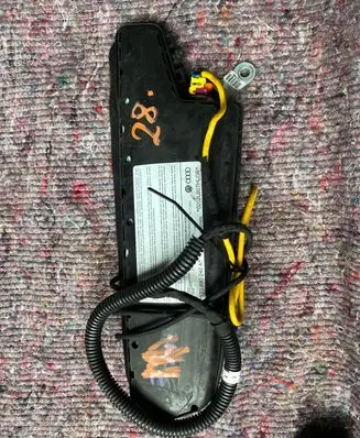 Audi A3 S3 8P Seat airbag 1T0880242A