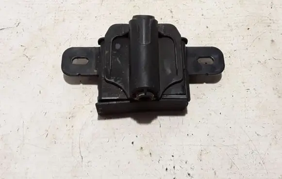 Engine bonnet (hood) release handle