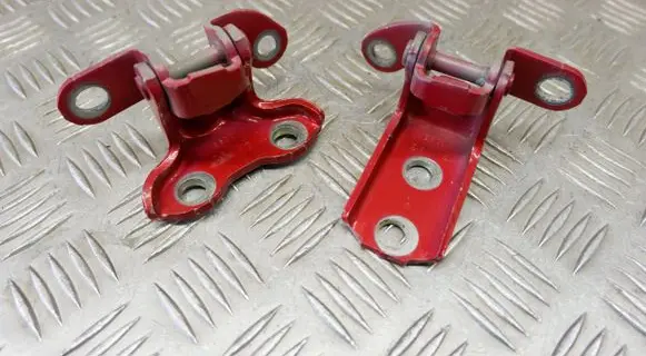 Toyota Auris E180 Rear door hinge set 687500H010 687700H010