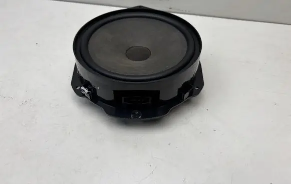 Volkswagen PASSAT CC Front door speaker 3C8035454
