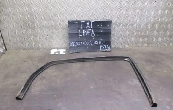 Fiat Linea Front door rubber seal 
