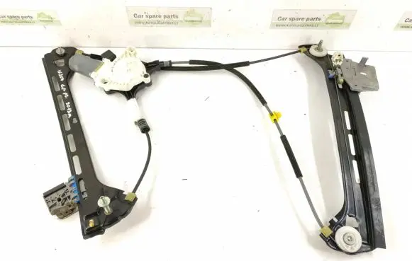 Mercedes-Benz E C207 W207 Front door electric window regulator 2077200246 2078200442