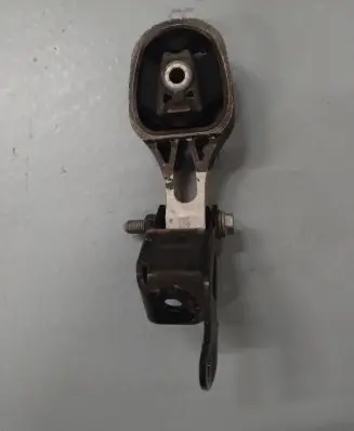 Citroen DS3 Gearbox mount 9824123680 9824116780