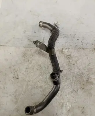 Suzuki Grand Vitara II Engine coolant pipe/hose