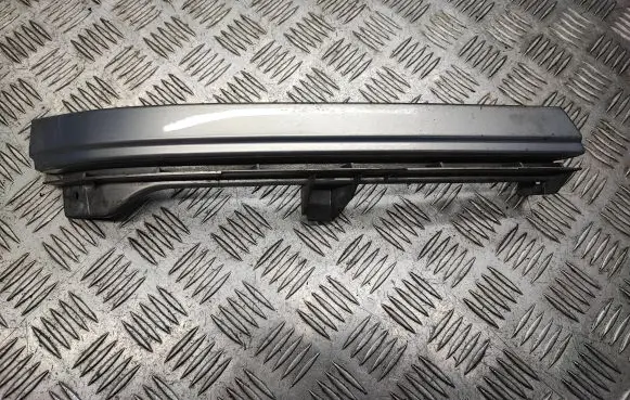 Opel Zafira A Under headlight/headlamp trim 90580652