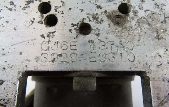 Mazda 6 ABS Pump 2059155
