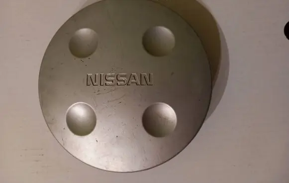 Nissan Sentra B12 Original wheel cap 4031552A00