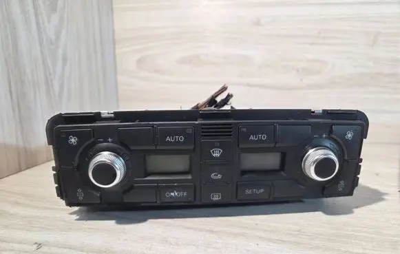 Audi A8 S8 D3 4E Climate control unit 4E0820043 5HB00848000 4E0910043