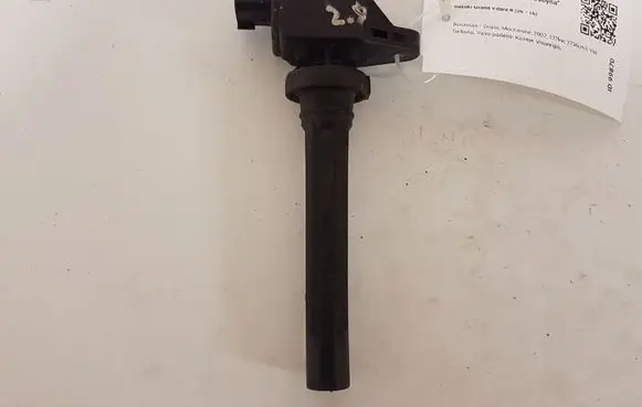 Suzuki Grand Vitara II High voltage ignition coil H6T11371 3340065J0