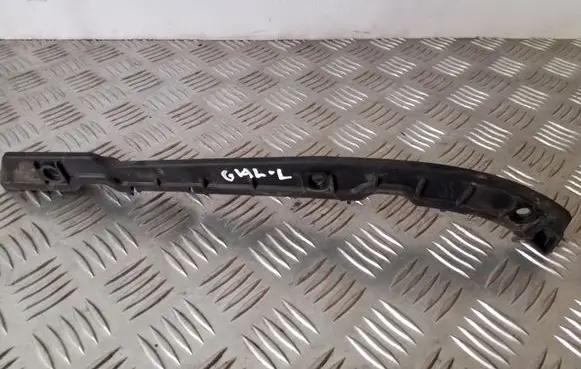 Mercedes-Benz R W251 Rear bumper mounting bracket A2518850163