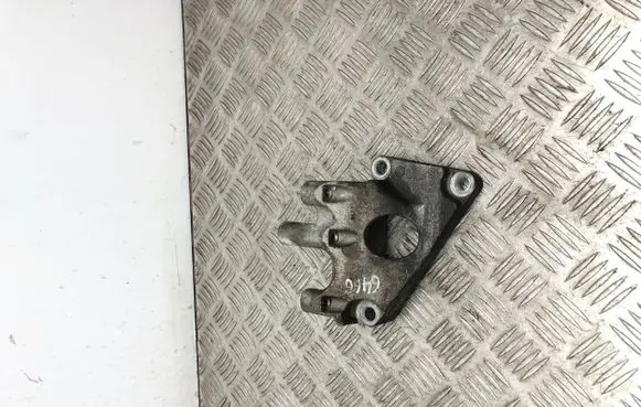 Nissan Micra Engine mounting bracket 11231AX600
