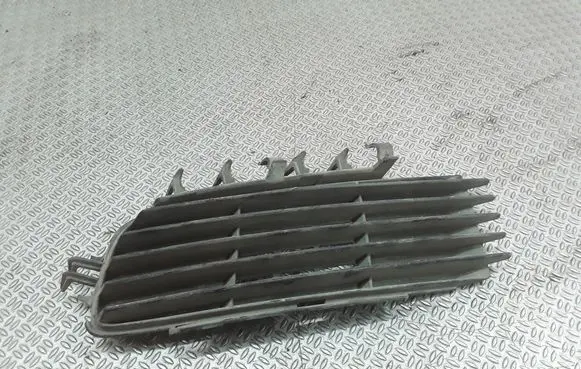 Opel Vectra C Front bumper lower grill 09186129