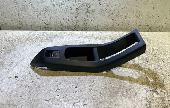 Ford Puma Electric window control switch H1BT14529AB 1913A1 SANDD3A005C