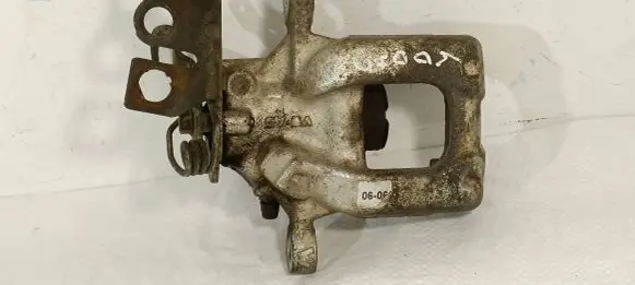 Volkswagen Caddy Rear brake caliper W08471