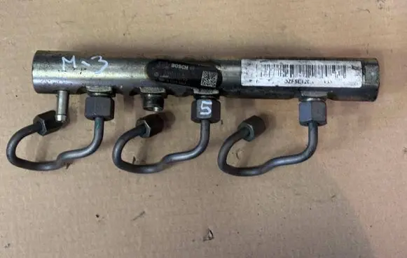 Fuel main line pipe