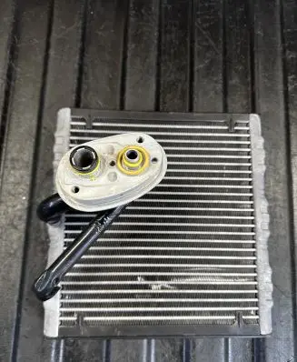 Volvo S90, V90 Heater blower radiator ED303064 P25665 J2842R1234YF