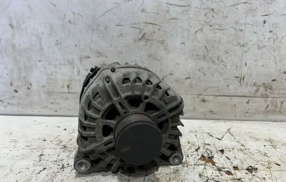 Peugeot 508 Generator/alternator 9678048880