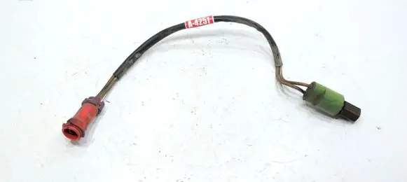 Audi A4 S4 B5 8D Sensor 813971956