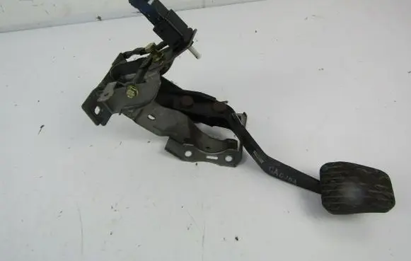 Mazda 6 Brake pedal 