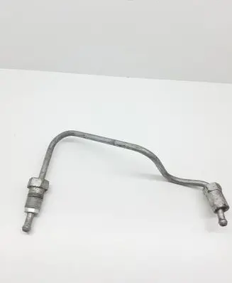Toyota RAV 4 (XA20) Fuel injector supply line/pipe 