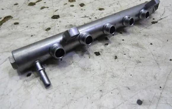 Nissan Qashqai Fuel main line pipe 8201044829