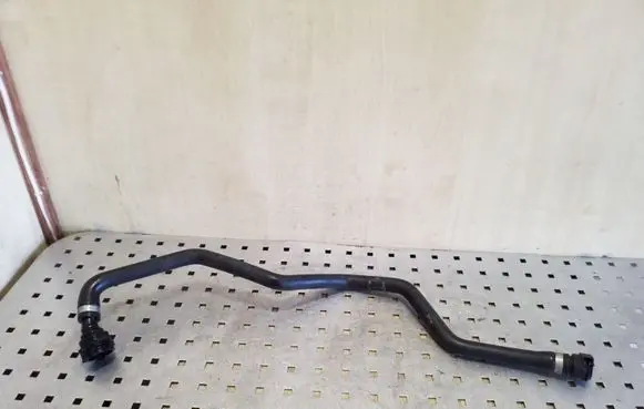 BMW 5 F10 F11 Engine coolant pipe/hose