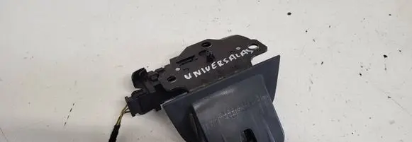 Audi A4 S4 B7 8E 8H Tailgate/trunk/boot lock/catch/latch 8E9827520A