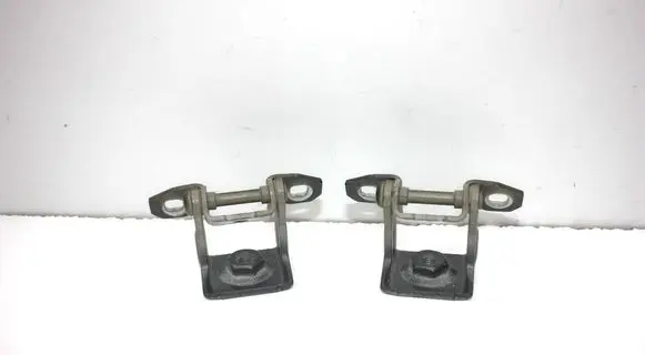 Jeep Renegade Tailgate/trunk/boot hinge C442 10264
