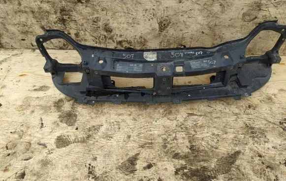Opel Vivaro Radiator support slam panel